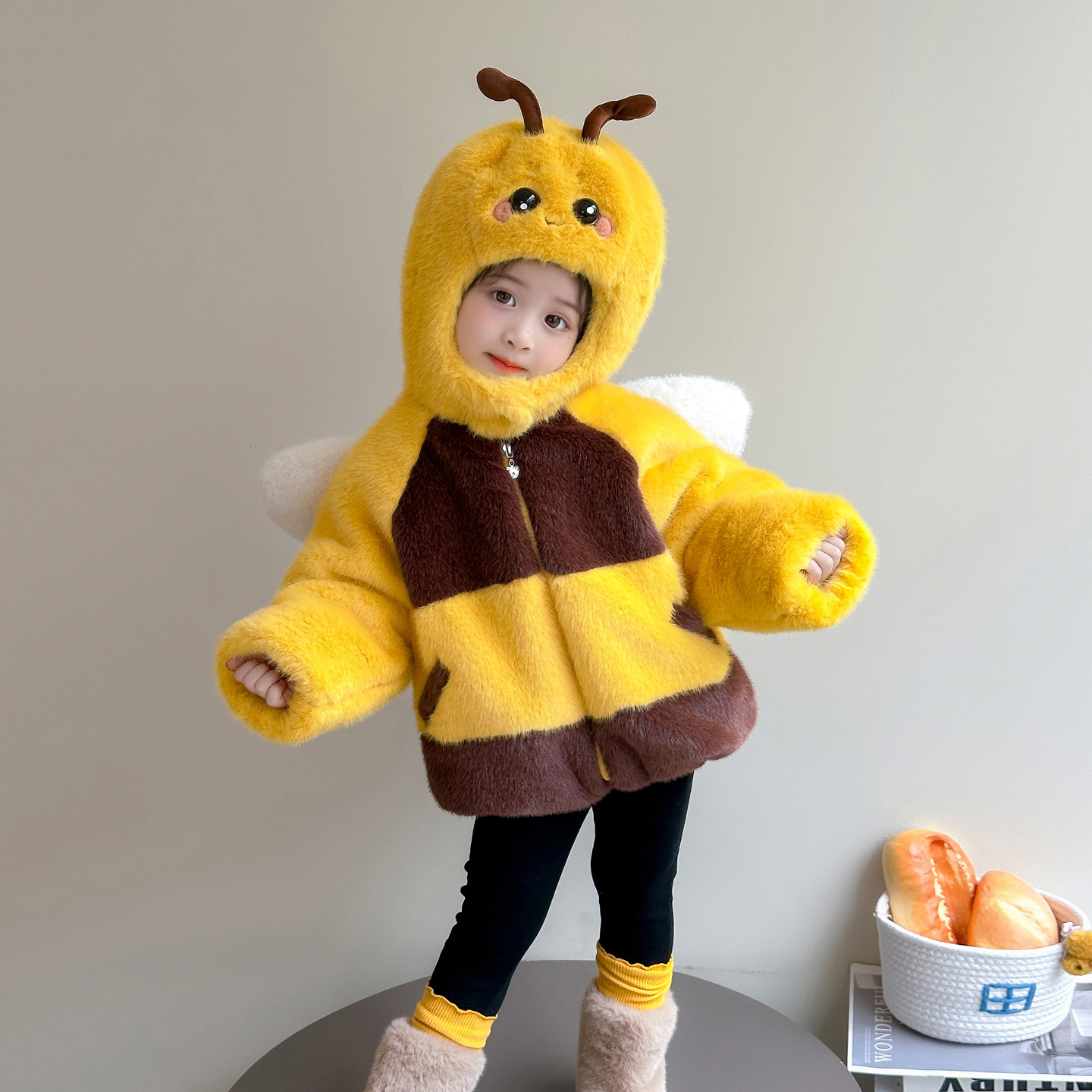 Cartoon Little Bee Girl Cotton - Yours Clothing Summer Jackets recension och pris